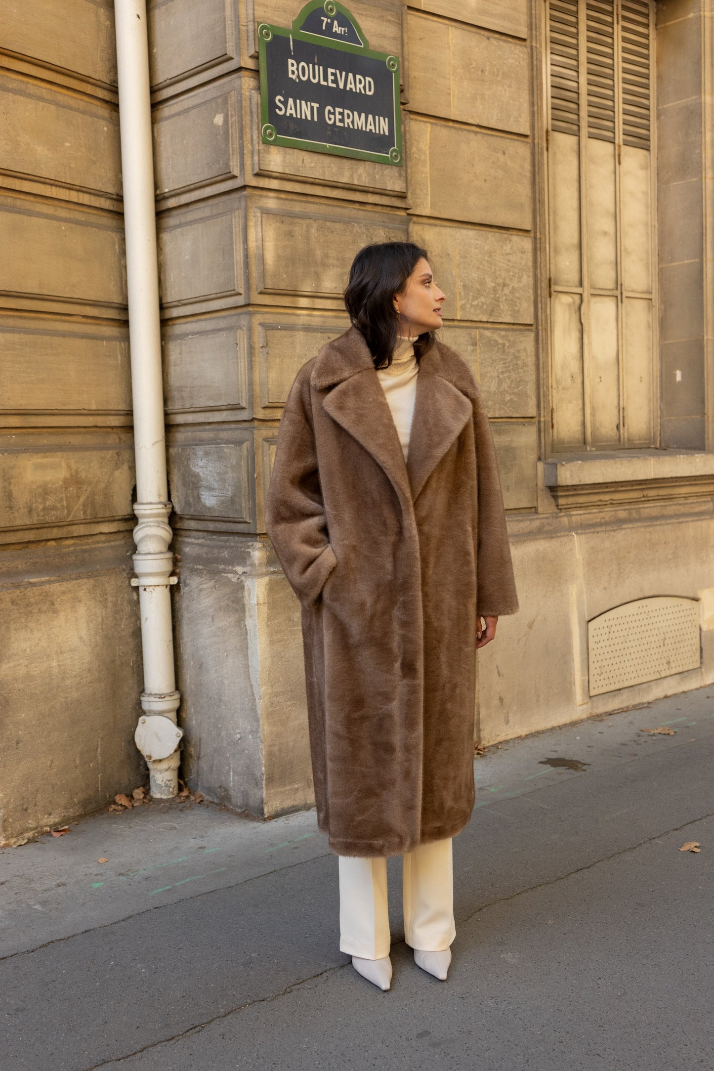 Mila Faux fur kåpe Brown