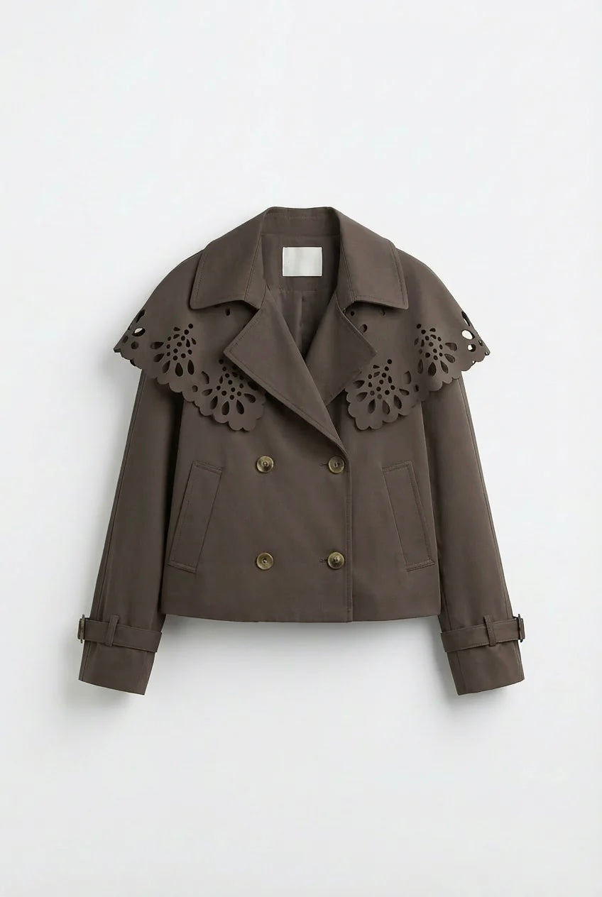 Amy Trenchcoat