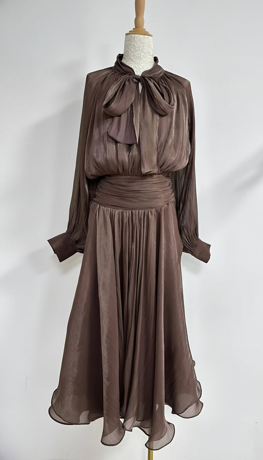 Alma dress brown